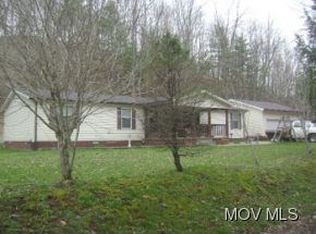 209 Toms Run, Spencer, WV 25276
