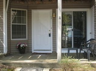 11 Ray Ct, Bedminster, NJ 07921