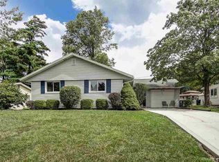 2710 Bosworth Dr, Fort Wayne, IN 46805