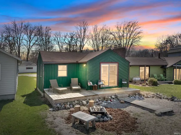 622 E Lakewood Ave, Warsaw, IN 46580