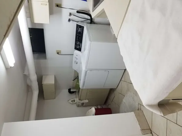 80-46 Grenfell Street image 1 of 17