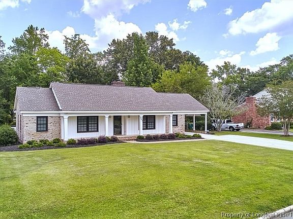 3rd image of 401 Sandlin Dr
