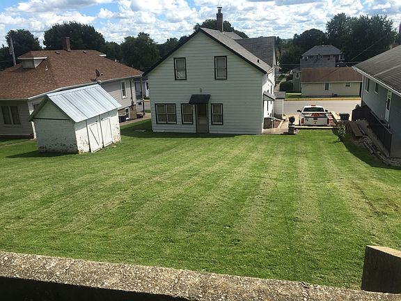 5th image of 223 Meadow Ave