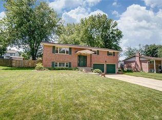 2360 Loris Dr, Dayton, OH 45449
