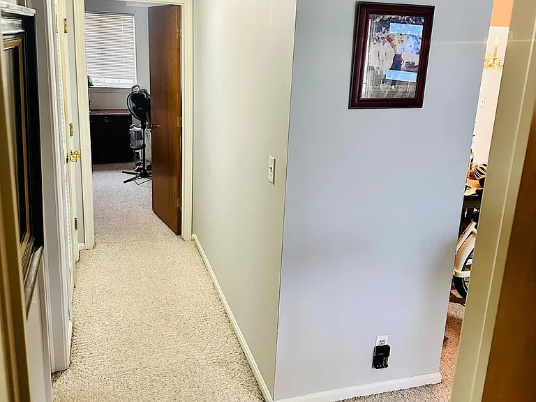 4225 Chester Dr — Photo 5