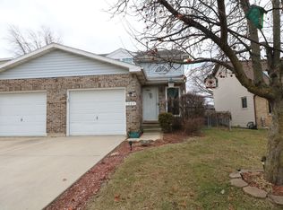 1505 Peachtree Ln, Lockport, IL 60441