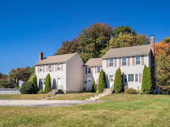 55 Cobb Rd, Wrentham, MA 02093