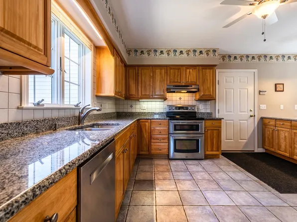 91 Prospect Rdg #Townhouse 51, Clarendon, VT 05759