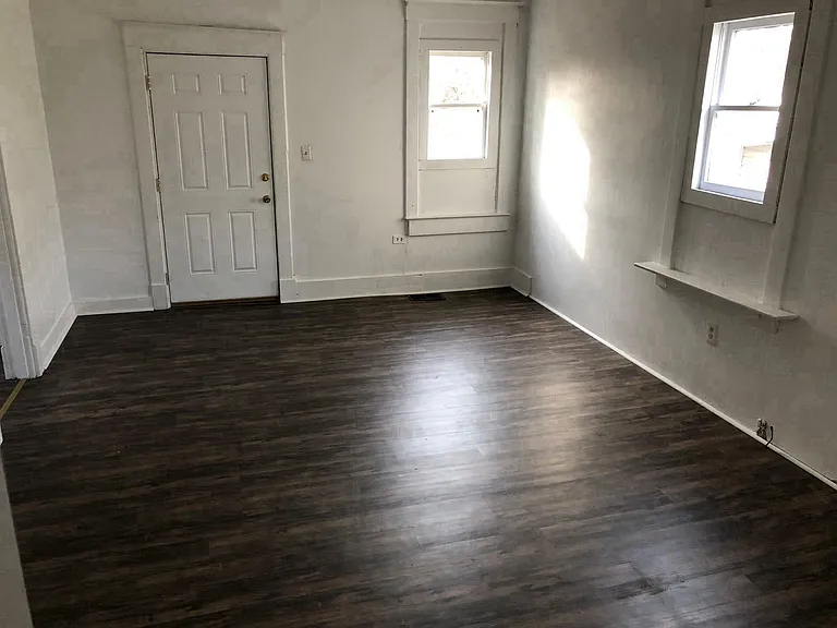 Den / dining room