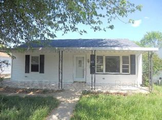 914 N South St, Wilmington, OH 45177