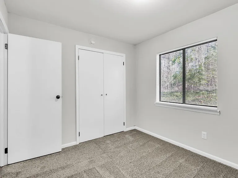 Country Creek Apartments — Photo 20