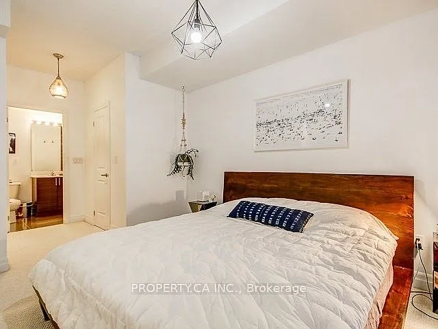 15 Sousa Mendes St #702 — Photo 20