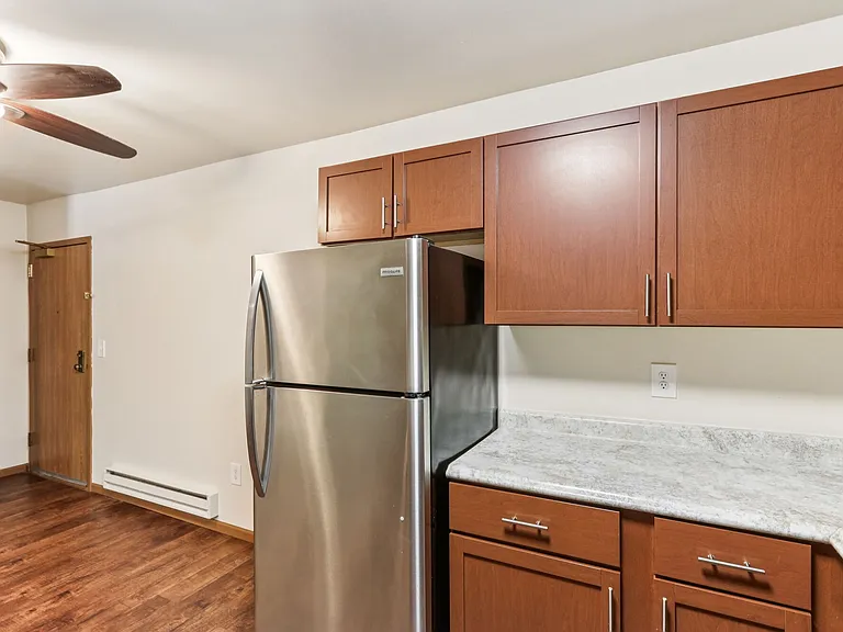 Woodfield Heights Apartments — Photo 54