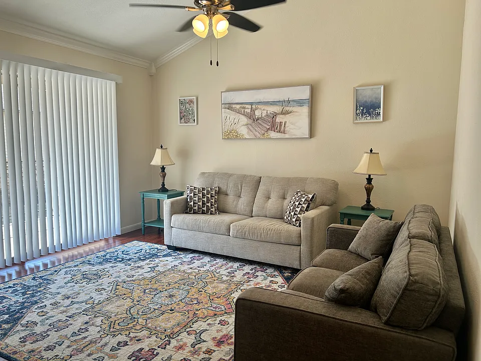 5300 Keller Springs Rd #2095
