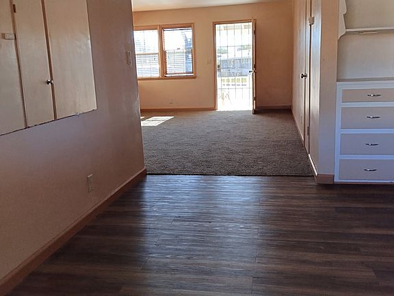 3rd image of 305 W Avenue J10