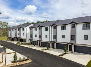 54 Chantilly Park Ln, Morgantown, WV 26508