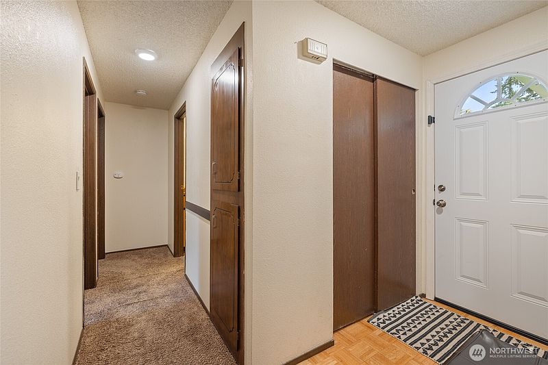 4th image of 6616 6618 51st Avenue E