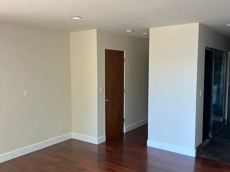 7800 Sierra Dr — Photo 35