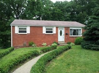 173 Black Hills Rd, Pittsburgh, PA 15239