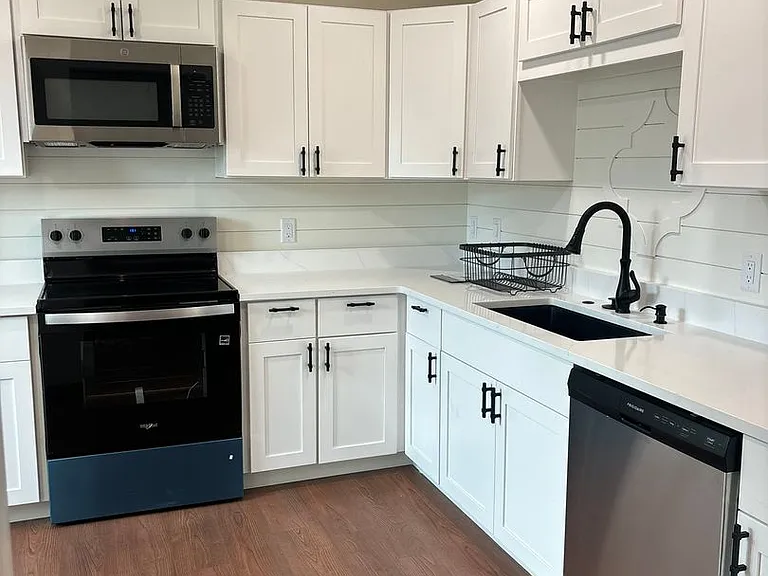 2809 Lagoon Knl — Photo 3