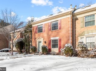 22 English Run Turn, Sparks, MD 21152