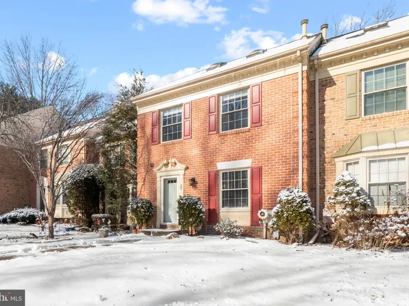 22 English Run Turn, Sparks, MD 21152