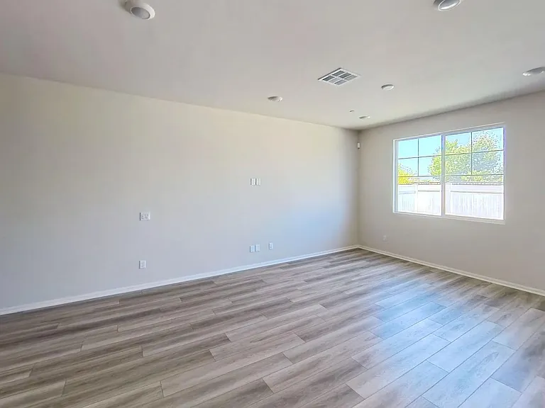 40186 Birchfield Dr #170 — Photo 19