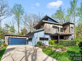46 Pinecroft Rd, Asheville, NC 28804