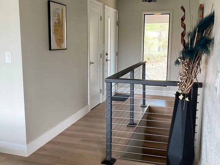 460 Panorama Blvd — Photo 8