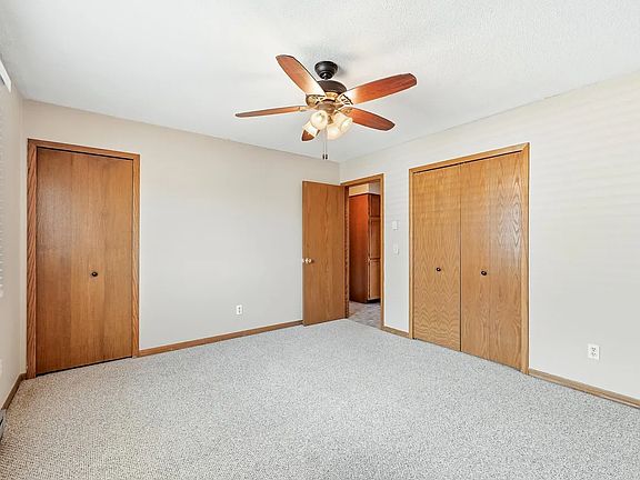 4th image of 2809 19th Ave NW APT D
