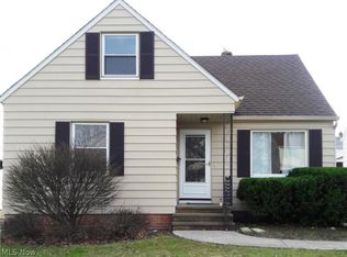 13124 Thraves Ave, Cleveland, OH 44125