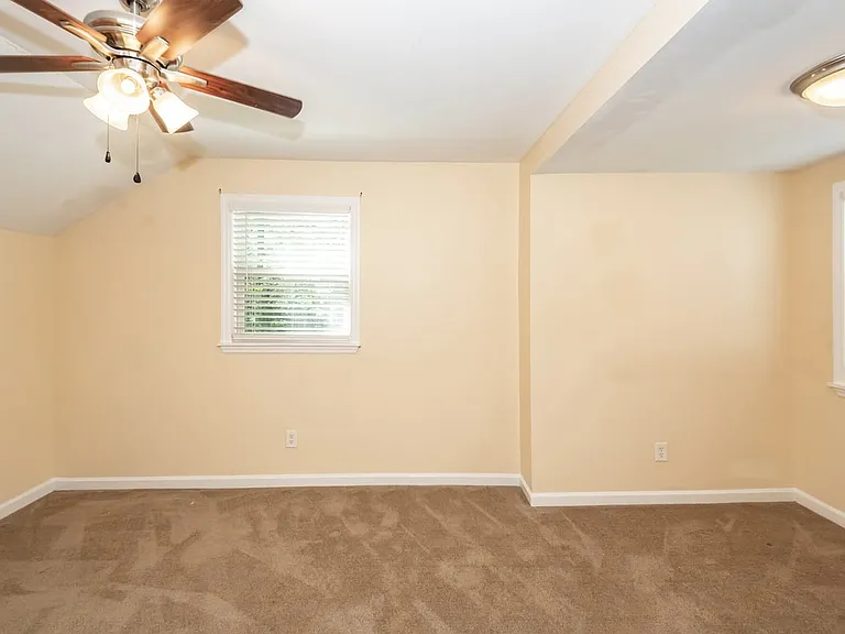 2126 State Rd — Photo 64