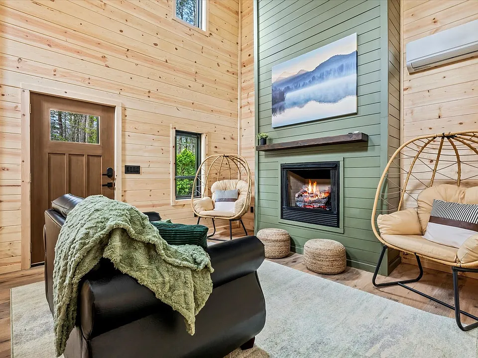 152 Baxter Rd #ID1221044P