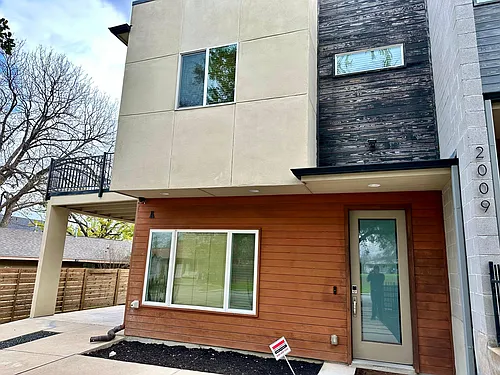 2009 Uphill Ln Photo 1