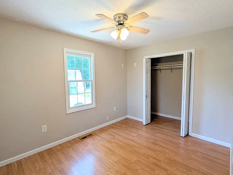 358 Henson Ln — Photo 13