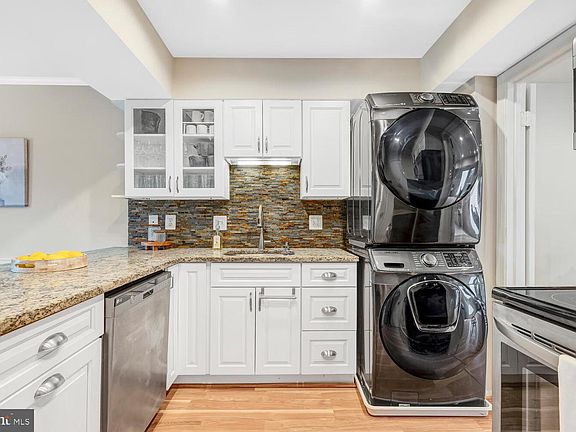 2nd image of 14503 Golden Oak Rd