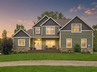 7115 Clinton Trl, Clarksville, MI 48815