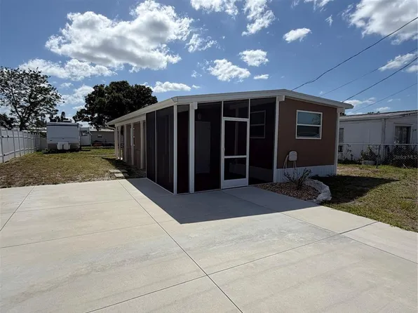 206 Ravenna St S, Nokomis, FL 34275
