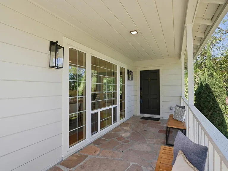 Welcoming front entry