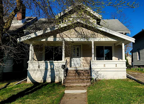 43 Dwight Ave Photo 1