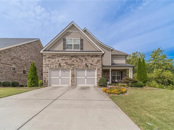 5960 Overlook Club Cir, Suwanee, GA 30024