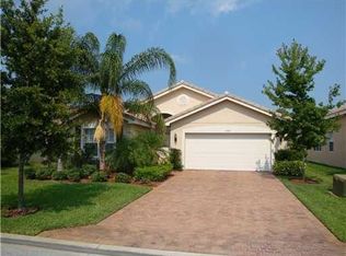 1999 Grey Falcon Cir SW, Vero Beach, FL 32962