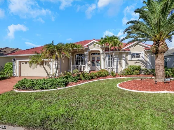 8451 Southwind Bay Cir, Fort Myers, FL 33908