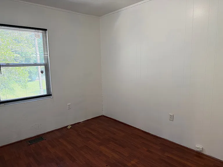 1224 Octavia St SE — Photo 19