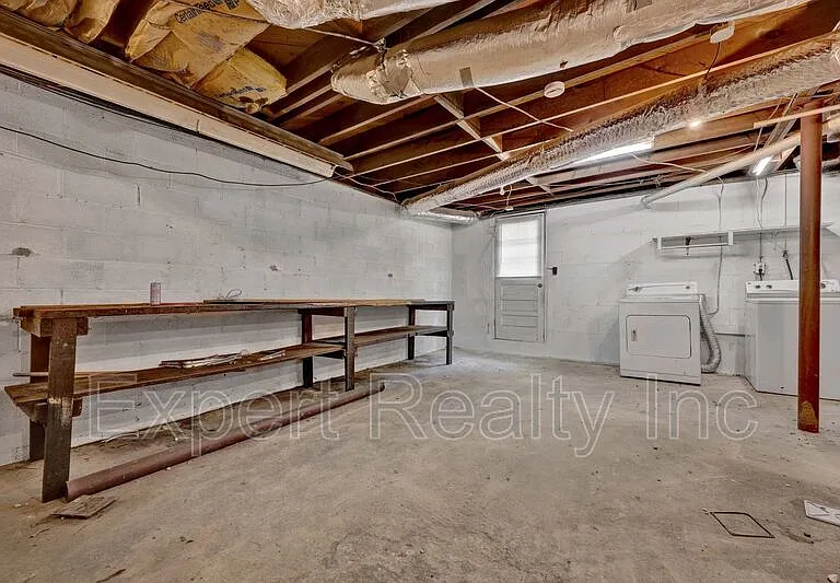 2249 4th Place Cir NE — Photo 26