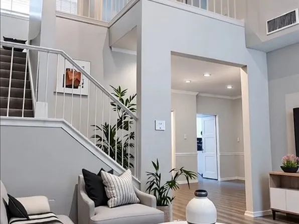 27 Country Club Pl, Waxahachie, TX 75165