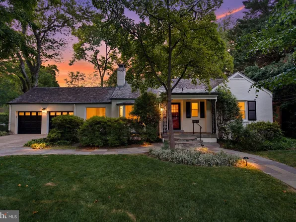 2375 N Vernon St, Arlington, VA 22207