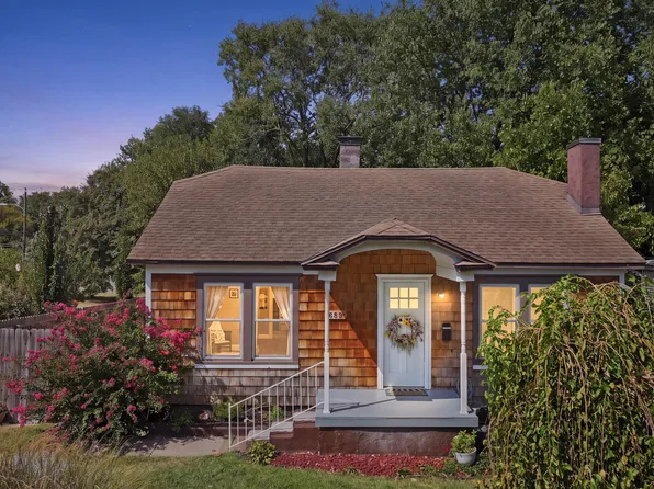 953 S Weaver Avenue, Springfield, MO 65806