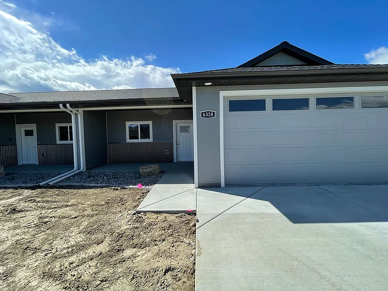 6328 Absaloka Ln — Photo 1
