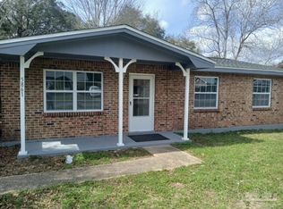 5861 Avondale Rd, Pensacola, FL 32526